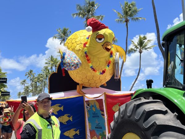 Pinto da Madrugada arrasta multidão e celebra 25 a